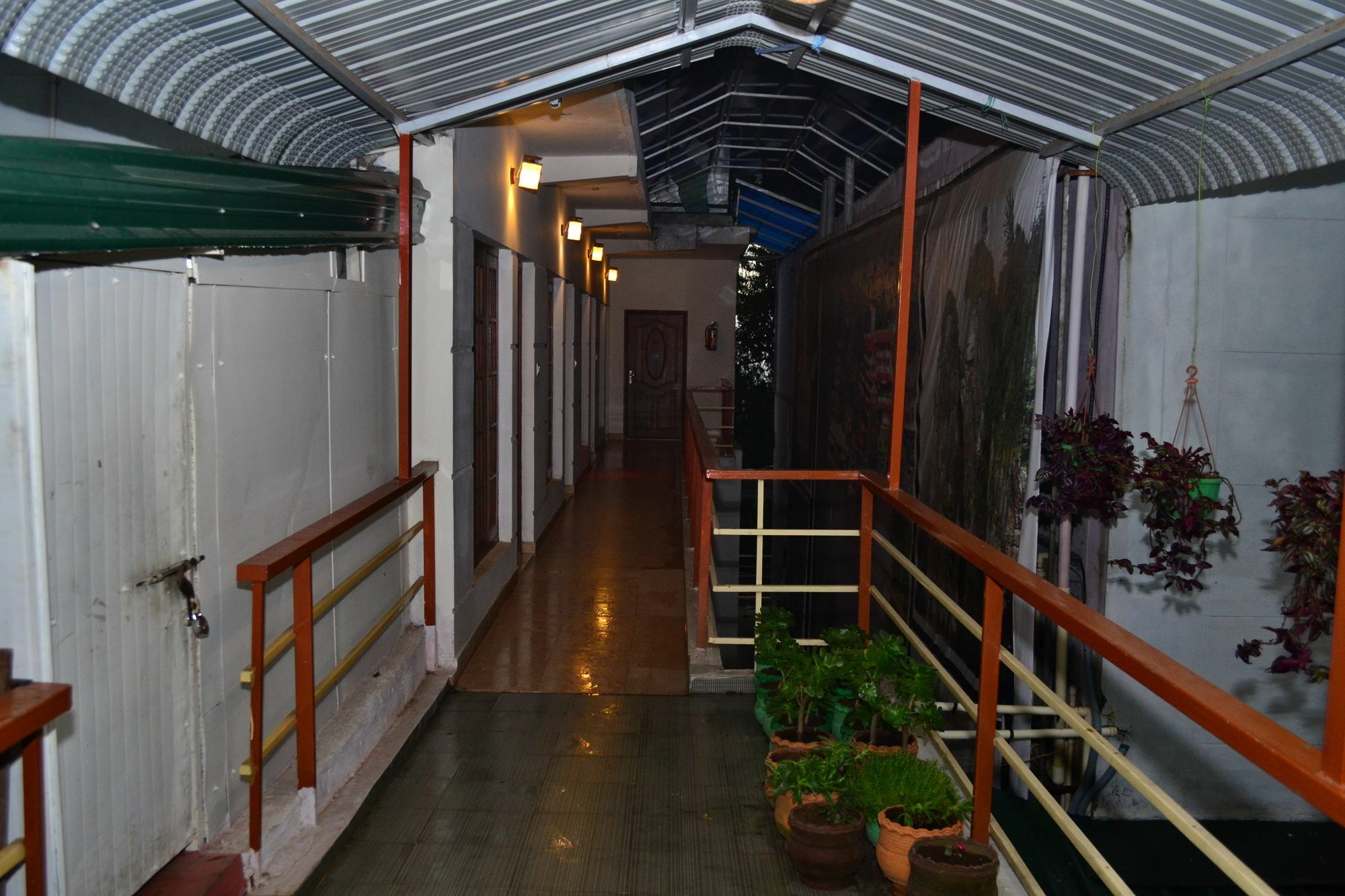 Kodai Sunshine Resort Кодайканал Экстерьер фото